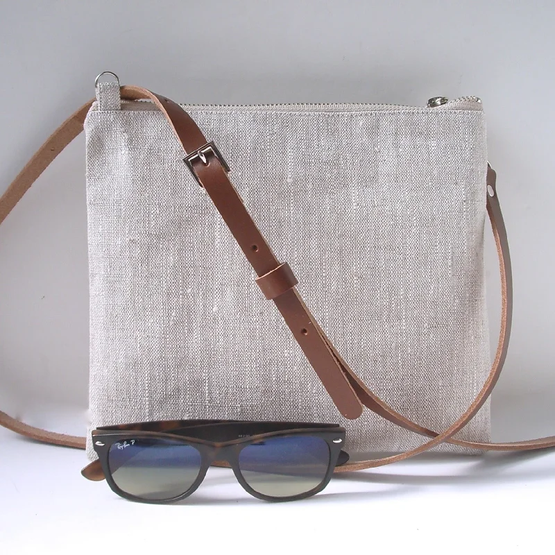 Crossbody Bag in Natural Linen and Leather