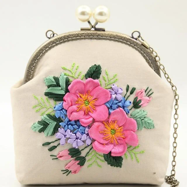 CN - 2021 CLUTCHES BAGS FOR WOMEN CS012